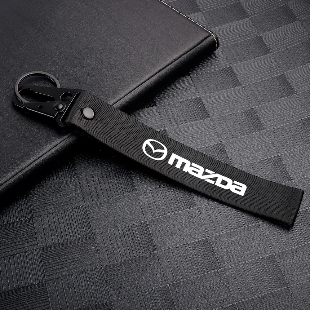 1Pc Car Key Holder KeyRing Leather Keychain With Logo Accessories For Mazda 2 3 MS 6 CX 5 Artzma 6 Axela MX30 CX-8 Miata Demio 7