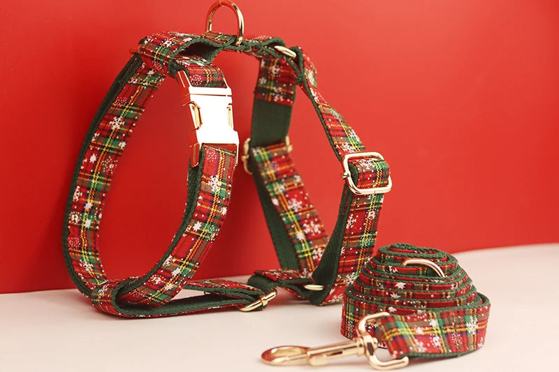 Pet dog collar Handmade knitted necklace Pet dog supplies Woven accessories Autumn Winter Christmas set