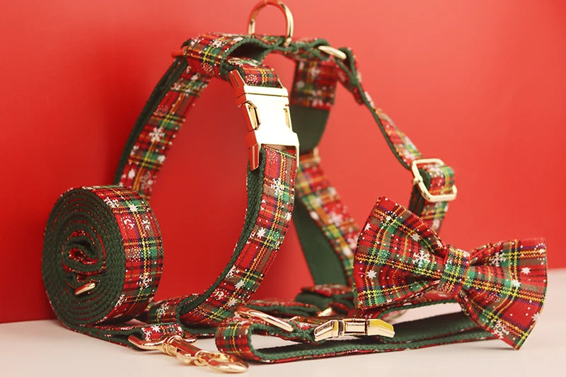 Pet dog collar Handmade knitted necklace Pet dog supplies Woven accessories Autumn Winter Christmas set