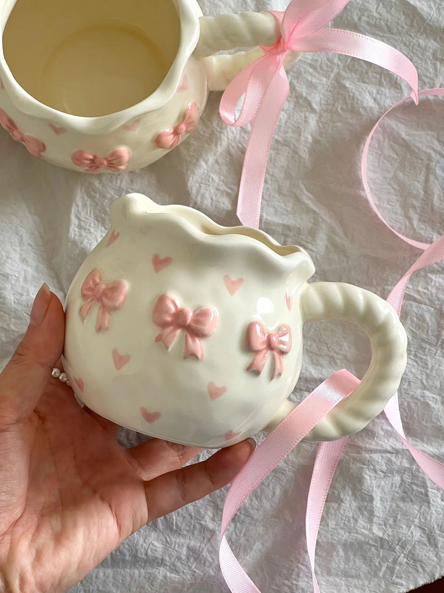 Thickened Cream White Mug Cute Bow Cartoon Ceramic Cup with Handle Milk Cup Coffee Cup Modern Simple Universal Water Cups