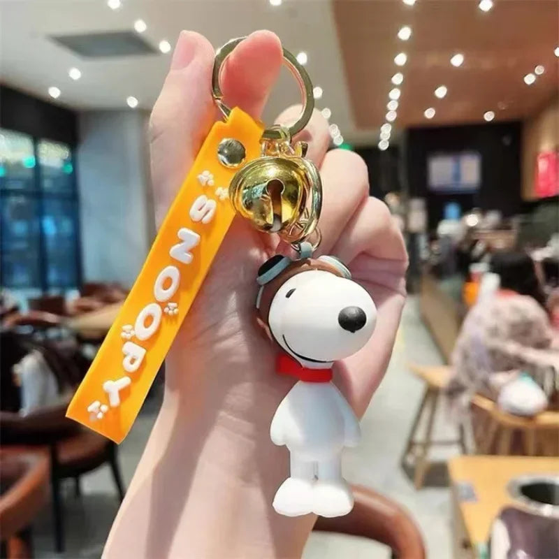Snoopy Charlie Brown Cartoon Key Chain Cute PEANUTS Animation PVC Doll Keyring Men Women Car Key Accessories Backpack Pendant
