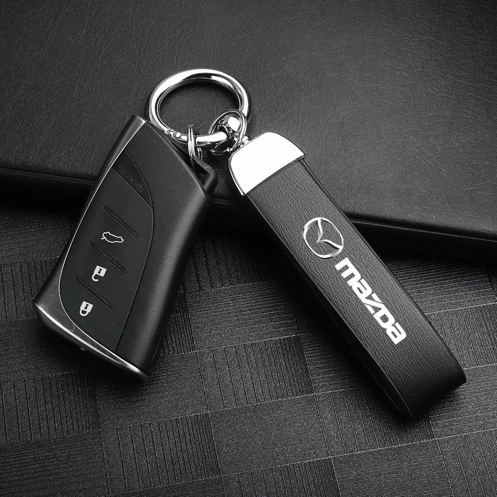 1Pc Car Key Holder KeyRing Leather Keychain With Logo Accessories For Mazda 2 3 MS 6 CX 5 Artzma 6 Axela MX30 CX-8 Miata Demio 7